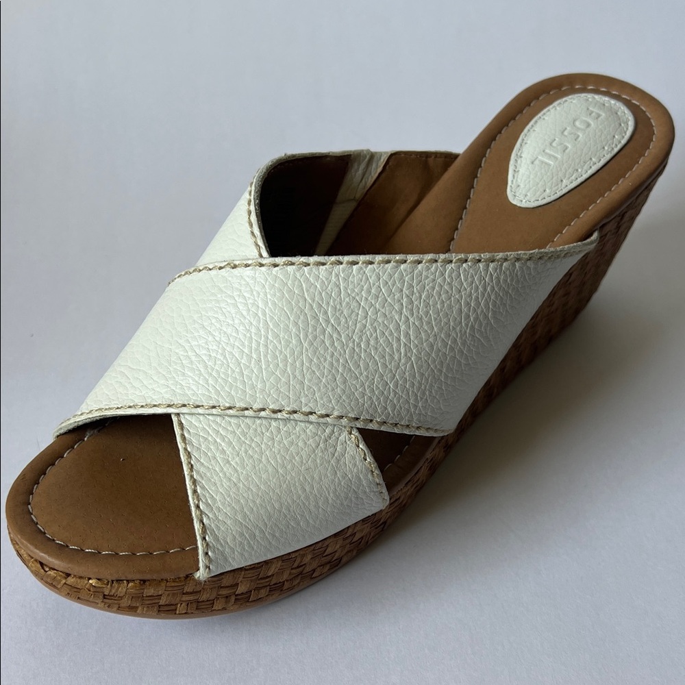 Fossil Maddox Wedge Bone Crisscross Wedge Slide 7.5